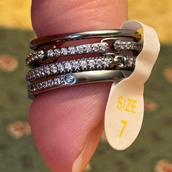 2025 Delicates, Heard The Doubt, Kept Going - Picture 3 of 5